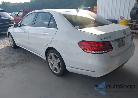 2014 Mercedes-Benz E 350 from USA, damaged, VIN WDDHF5KB5EA932439